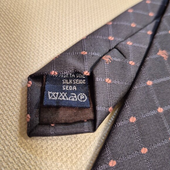 BURBERRY Silk Tie - Picture 6 of 12